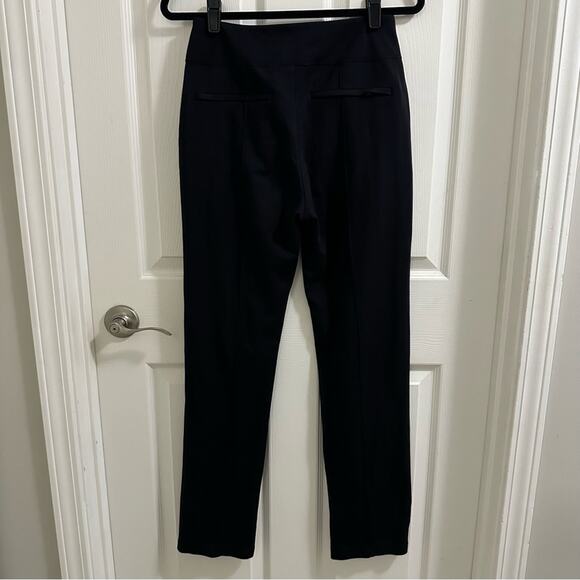 Athleta Eastbound Straight Ponte Stretch Work Pant Women’s size 6T Black classic - Picture 5 of 13